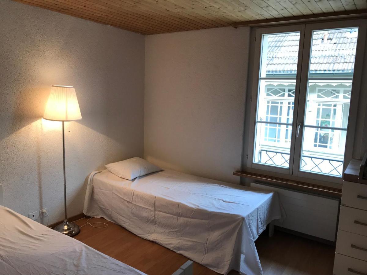 Appartement Simple Flat 72 M2 In The Centre Of Burgdorf With Private Parking Extérieur photo